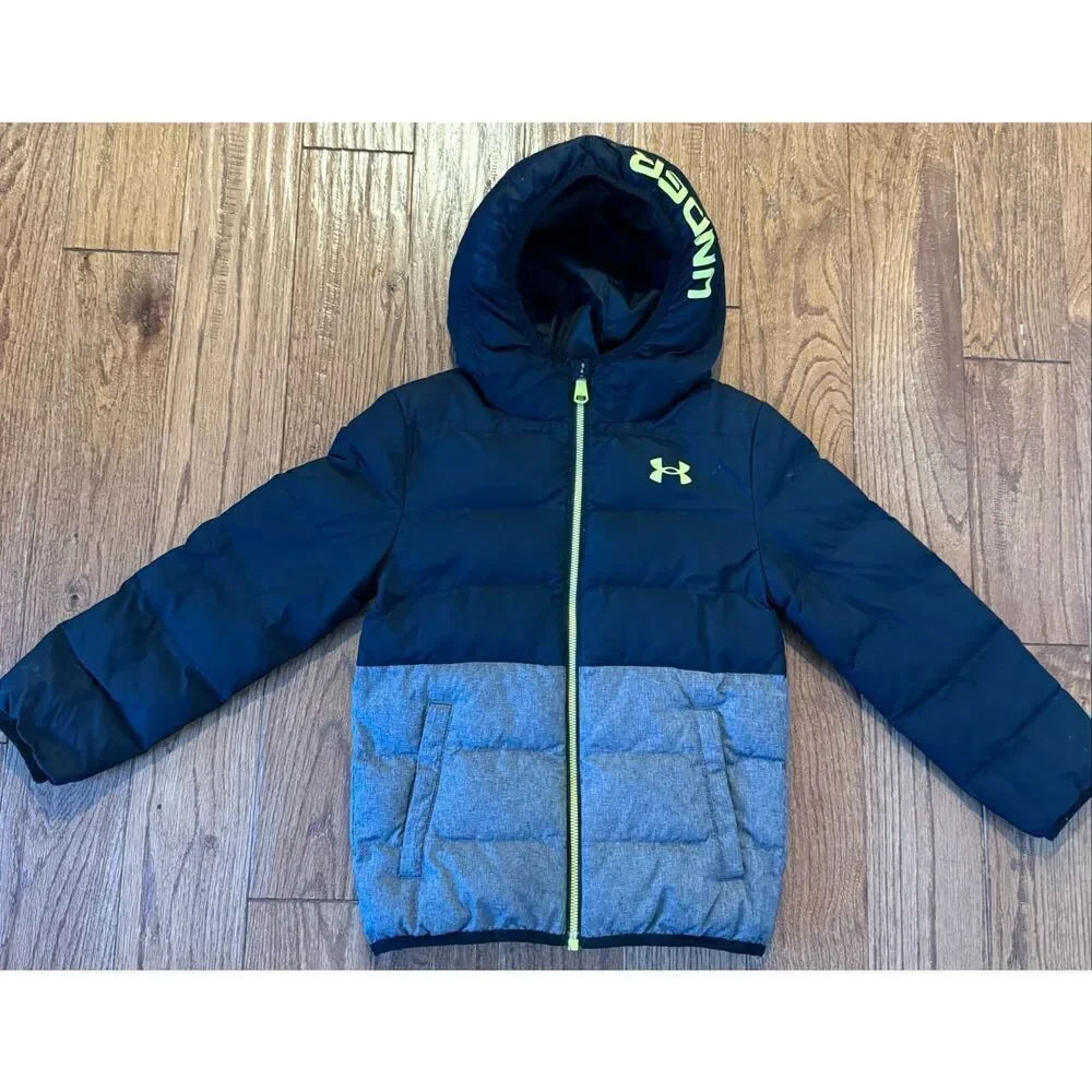 Under Armour black and grey hooded puffer jacket size 6